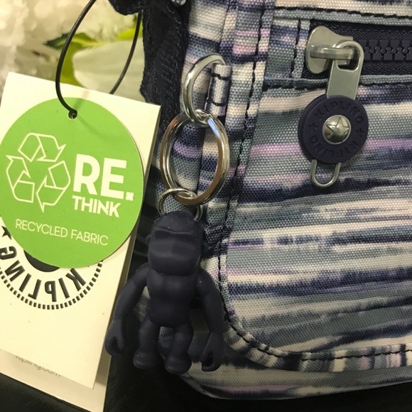 Kipling Sabian Crossbody - Picture 4 of 4